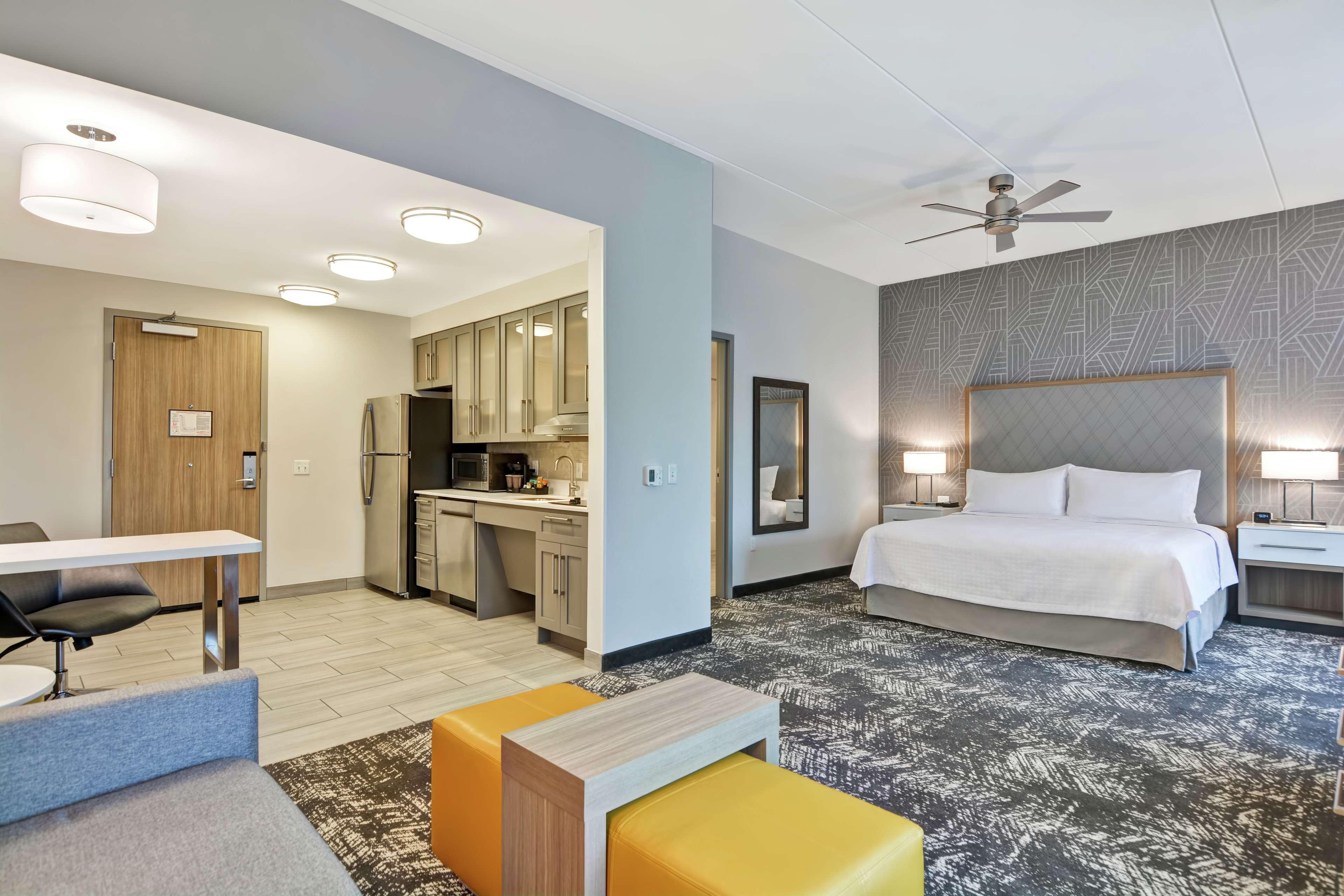 Homewood Suites By Hilton Lynchburg Bagian luar foto