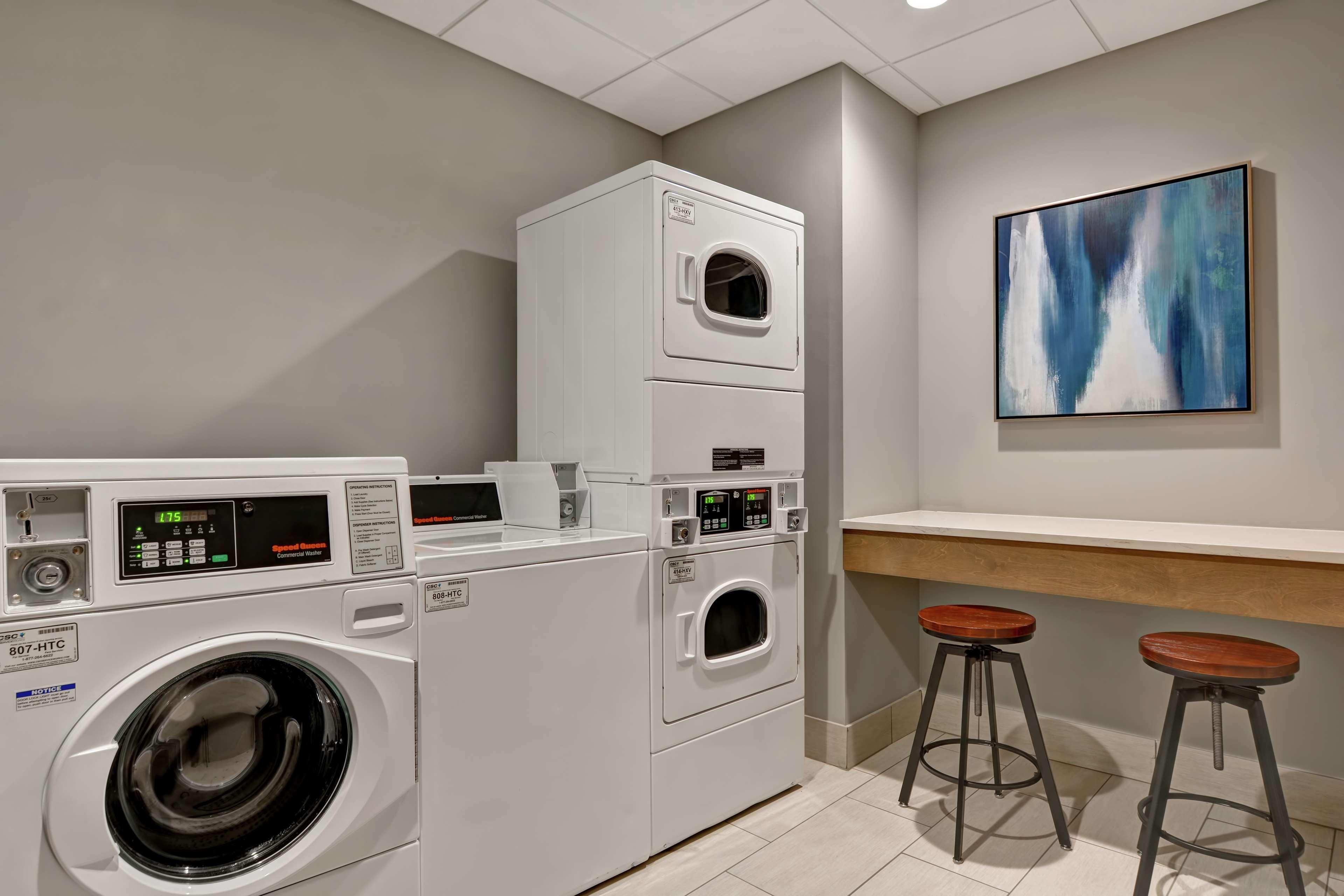 Homewood Suites By Hilton Lynchburg Bagian luar foto