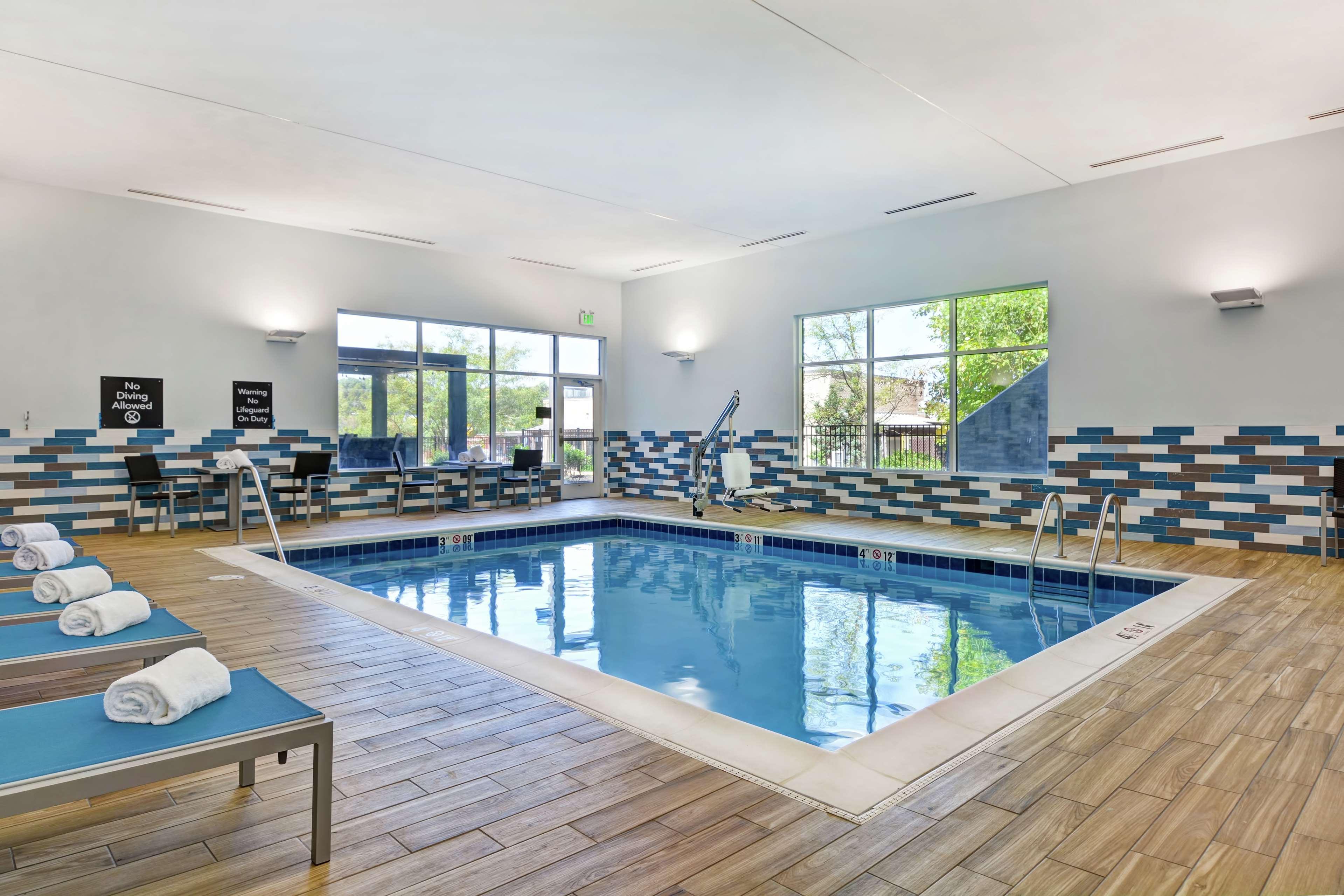Homewood Suites By Hilton Lynchburg Bagian luar foto