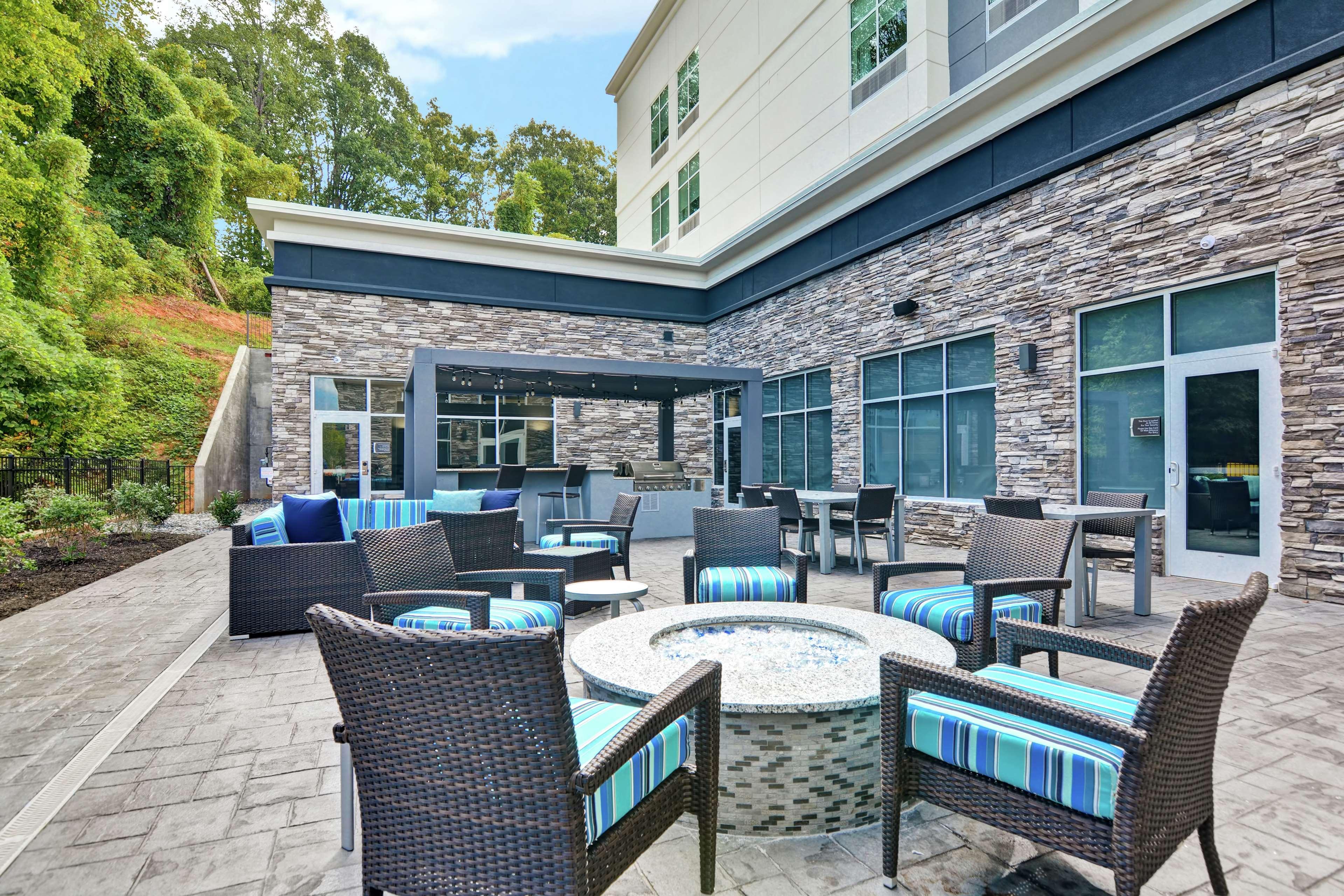 Homewood Suites By Hilton Lynchburg Bagian luar foto