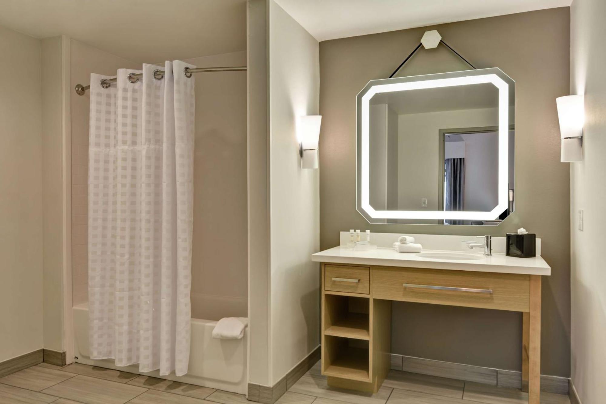 Homewood Suites By Hilton Lynchburg Bagian luar foto